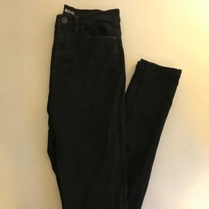 BDG Twig High-Rise Skinny Jean